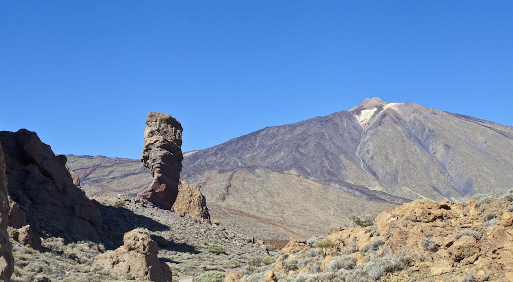 Roque_Cinchado,_Parque_Nacional_del_Teide,_Tenerife,_España,_2012-12-16,_DD_07